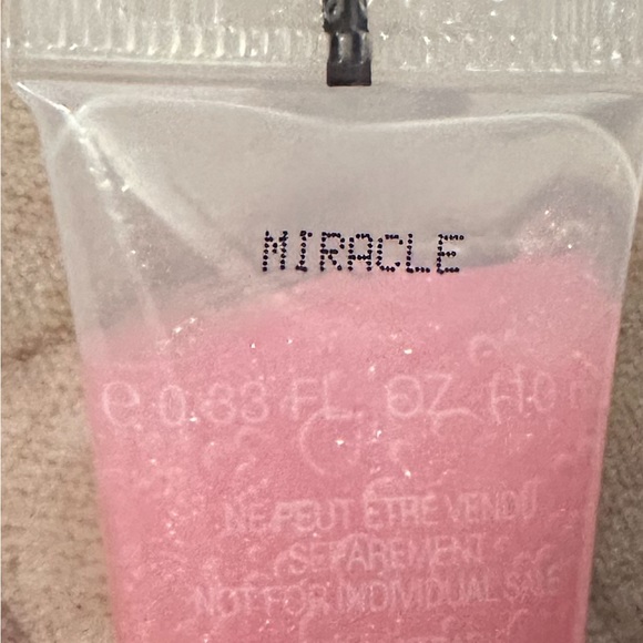 New! 💕Lancome Juicy Tubes Lipgloss~Miracle - Picture 4 of 4